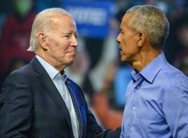 Barack Obama îi ia apărarea lui Joe Biden după prestația slabă din dezbaterea cu Trump, urmată de apeluri privind o retragere