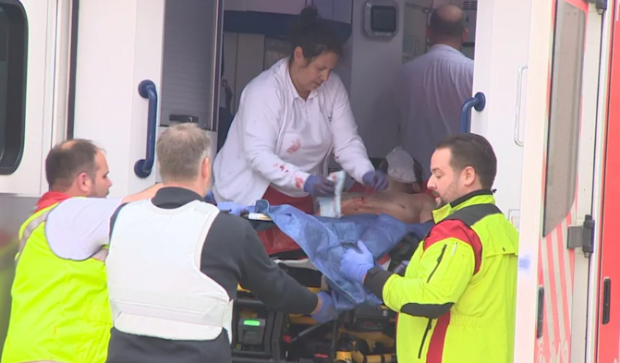 „Nicio zi fără atacuri cu cuțitul în Germania”. 15 incidente în 10 zile, dintre care unul provocat de un român care și-a ucis colegul