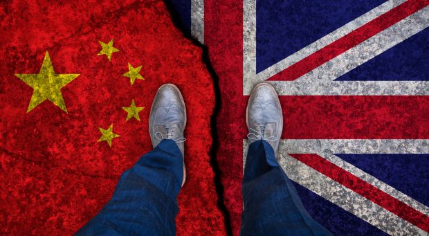 China spune că agenția britanică de informații externe, MI6, a recrutat un cuplu de chinezi ca spioni
