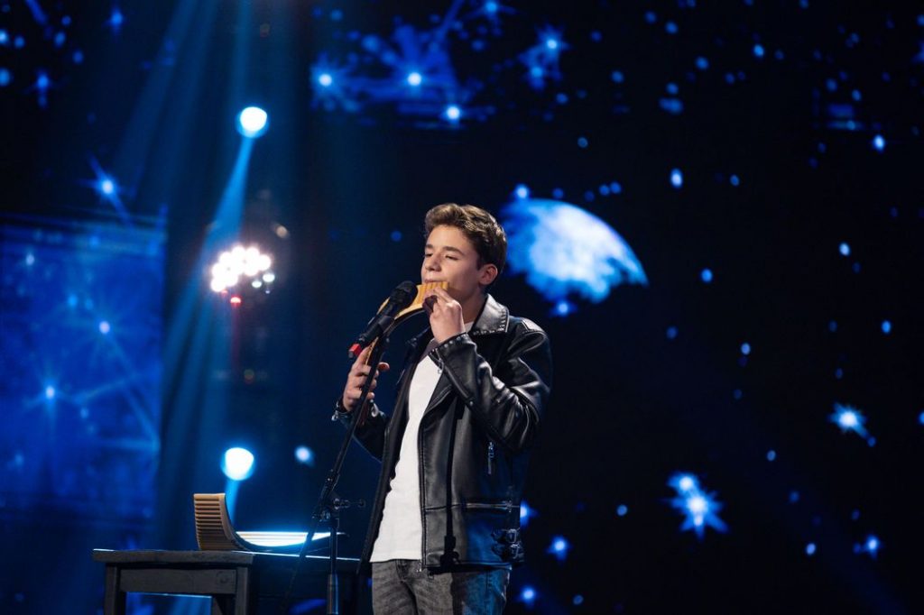 Boala care l-a împins pe Cristian Ciaușu, câștigătorul Românii au talent 2024, să cânte la nai: „Instrumentul care mi-a salvat viața” 6 cristian ciausu a castigat romanii au talent 2024 5