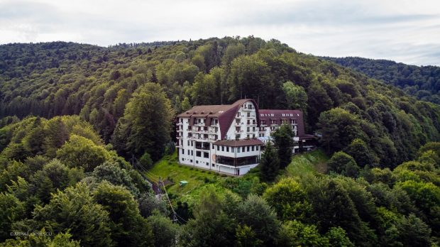 Hotel Valea cu Pești Transfăgărășan: Oază de Relaxare în Inima Naturii