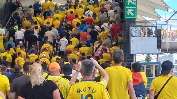 Suporterii români au ajuns la stadion: „Nebunie, frate!” | FOTO