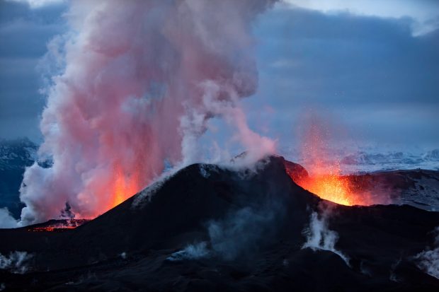 Vulcanul Eyjafjallajökull din Islanda – localizare, istoria erupțiilor, curiozități