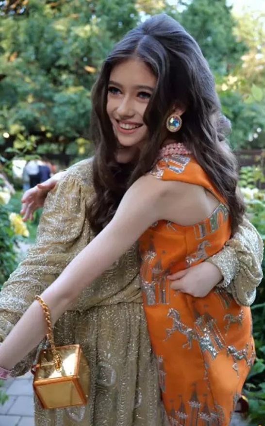 fiica iulia albu 5