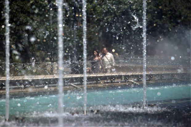 Cod roșu de caniculă la București în acest weekend. Temperatura în Capitală va atinge 38 de grade Celsius