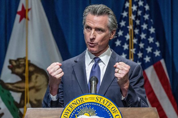 Cine este Gavin Newsom, potențialul înlocuitor al lui Joe Biden în alegerile prezidențiale din SUA