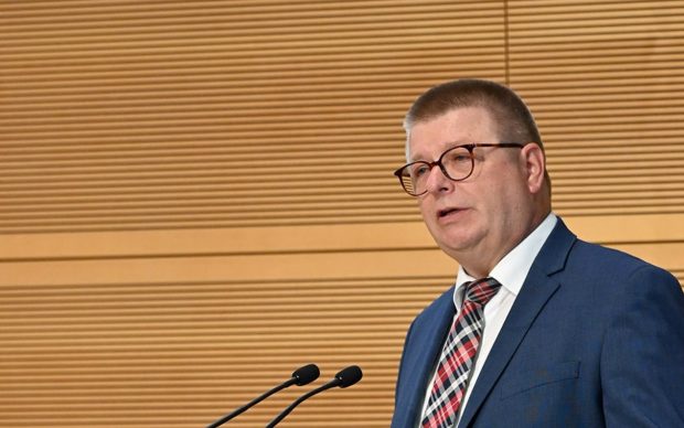 Avertismentul spionajului german: Rusia recrutează spioni, după expulzarea din Europa a sute de diplomați ruși