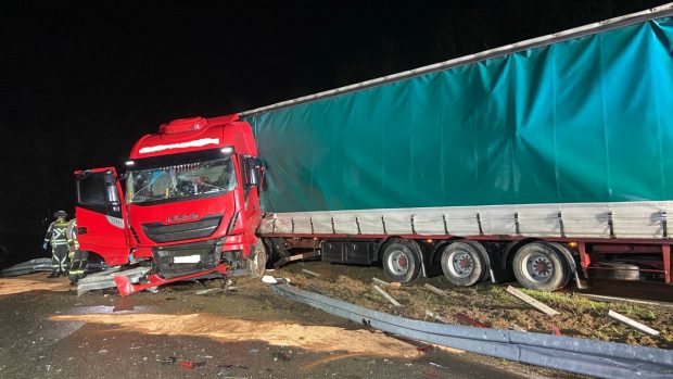 Polițiștii l-au dus direct în închisoare pe șoferul căruia i-au verificat actele, după ce l-au găsit cu camionul ieșit de pe șosea, în Germania