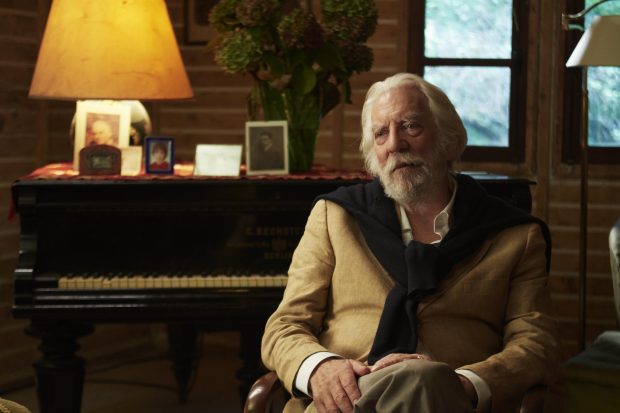 Donald Sutherland a murit. Actorul canadian cunoscut pentru rolurile din „MASH” și „The Hunger Games” avea 88 de ani