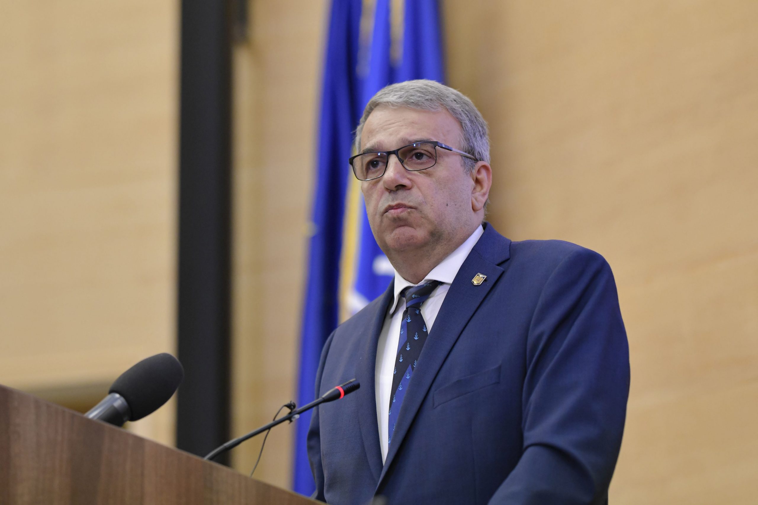 Vergil Chiţac, primul în sondajul INSCOP pentru Primăria Constana.