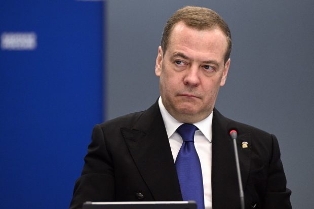 Dmitri Medvedev, o nouă răbufnire: „Să ardă în focurile iadului obiectivele sensibile ale statelor care trimit arme Kievului”