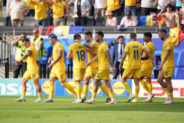 Presa franceză: România şi Slovacia, calificate în optimi la EURO 2024 după un egal trist care convine tuturor