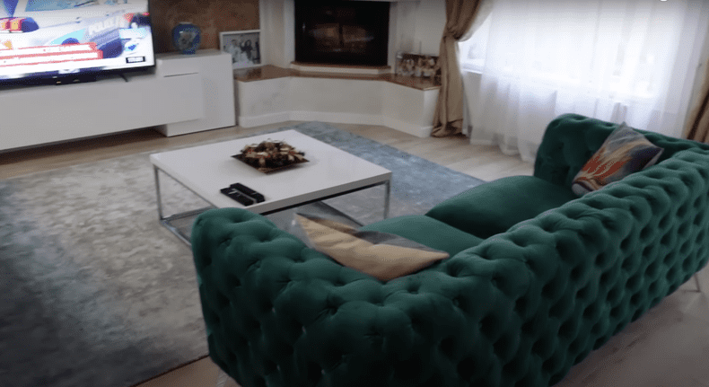 Imagini cu casa în care locuiește Nea Marin. Are o vilă impresionantă în Capitală și valorează peste 200.000 euro 5 imagini casa nea marin 20