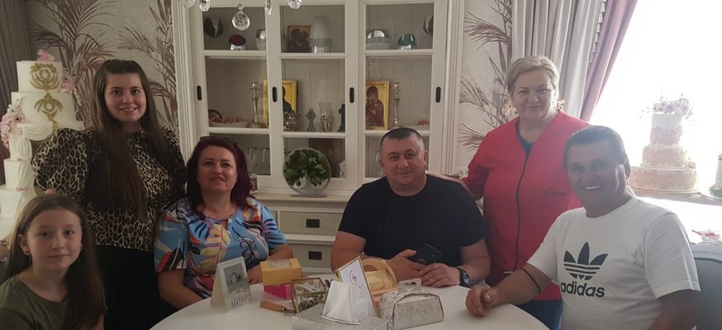 Imagini cu casa în care locuiește Nea Marin. Are o vilă impresionantă în Capitală și valorează peste 200.000 euro 12 imagini casa nea marin 4
