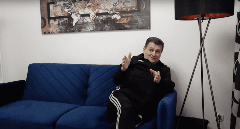 Imagini cu casa în care locuiește Nea Marin. Are o vilă impresionantă în Capitală și valorează peste 200.000 euro 20 imagini casa nea marin 4