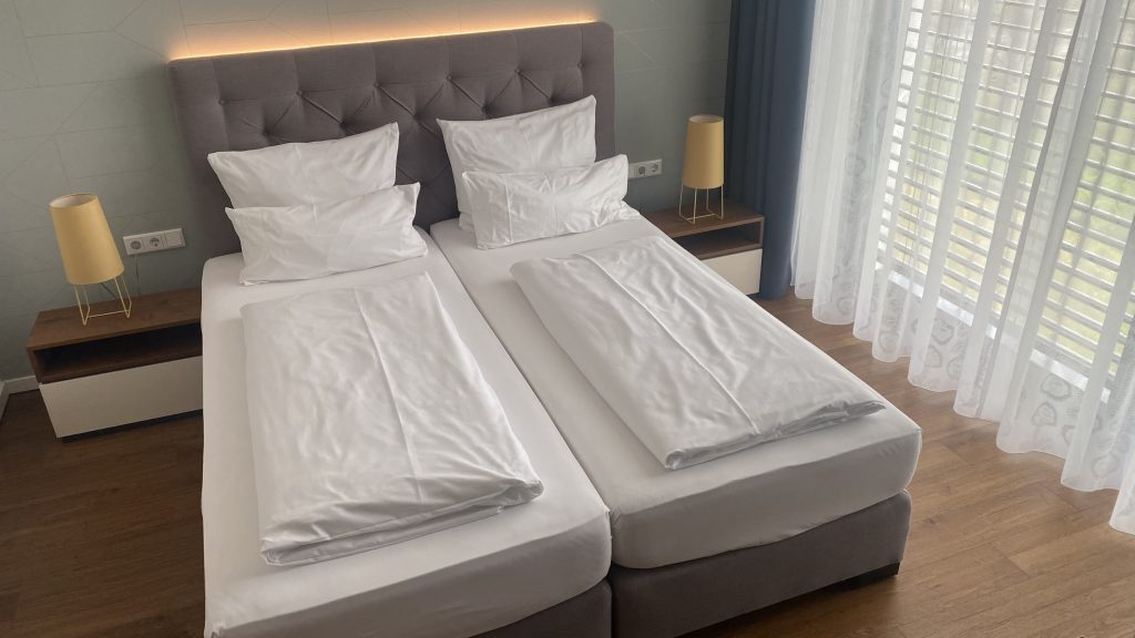 Cât plătesc naționalele de la Euro 2024 pentru cazare. Cine ales în hoteluri de lux, unde stau tricolorii 12 img 180