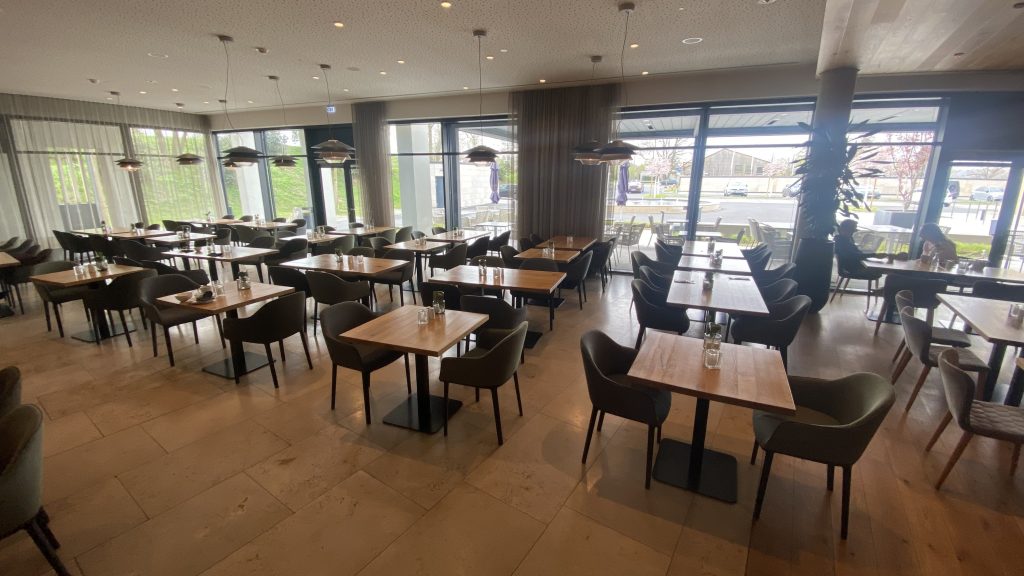 Cât plătesc naționalele de la Euro 2024 pentru cazare. Cine ales în hoteluri de lux, unde stau tricolorii 14 img 184