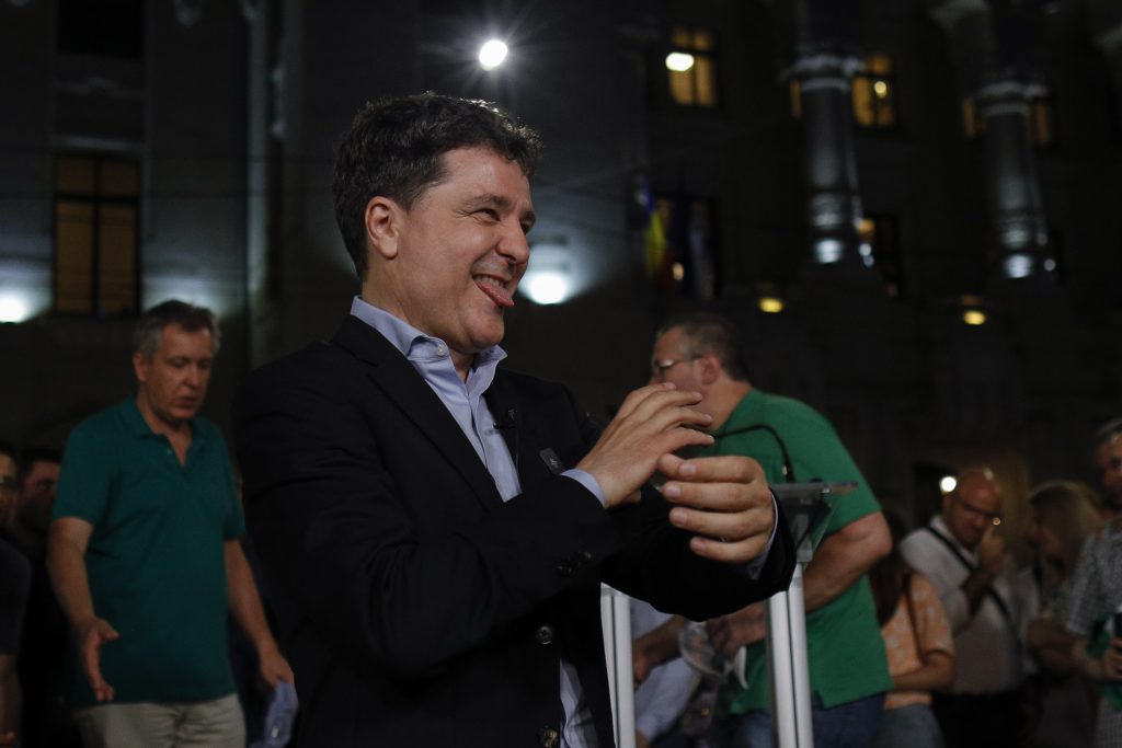 instantnicusordanexit poll005inquamphotosoctavganea