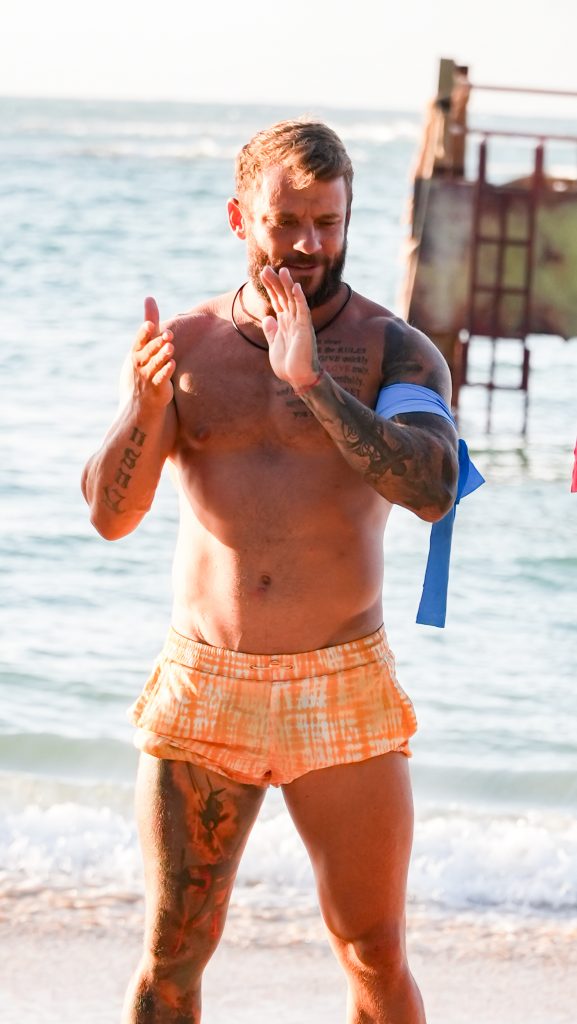 Cine sunt cei 6 concurenți care se vor lupta în marea finală „Insula de 1 milion”. Anunțul făcut de Cosmin Cernat 4 jaguaru