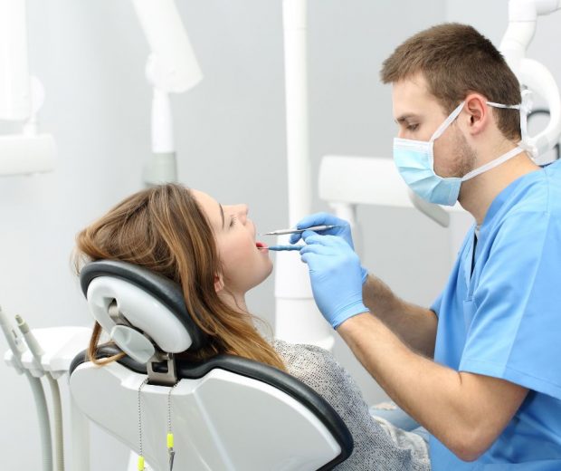 Care sunt cele mai căutate tratamente stomatologice în 2024