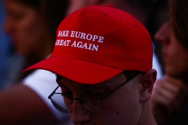 „Make Europe Great Again”, sloganul Ungariei pentru președinția sa la UE. „Puneți-vă centurile de siguranță”, scrie Politico