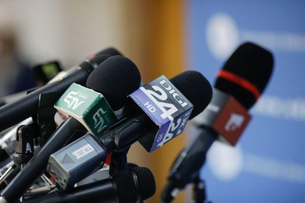 Zeci de publicații din UE, printre care și trei televiziuni din România, interzise în Rusia. Motivele invocate
