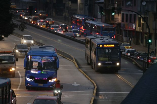 18 milioane de oameni au rămas fără curent timp de mai multe ore. Ce a cauzat pana majoră din Ecuador