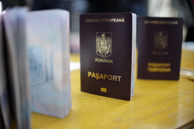 EXCLUSIV | Trei ruși cu dublă cetățenie ar fi „săvârșit fapte deosebit de grave prin care au vătămat interesele statului român”. Măsura cerută de MAI