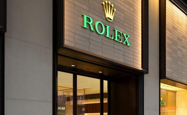 Proces împotriva Rolex, după ce martorii au reclamat zeci de cazuri de hărțuire și agresiune la compania elvețiană