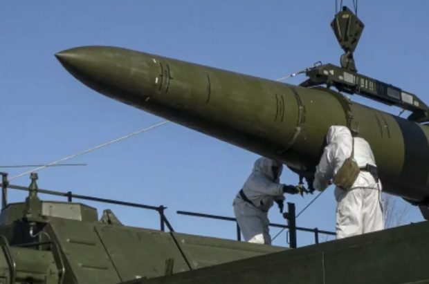 Rusia a început o revizuire a doctrinei nucleare. Adversarii să „înţeleagă bine semnificaţia pe care o acordăm factorului de descurajare”