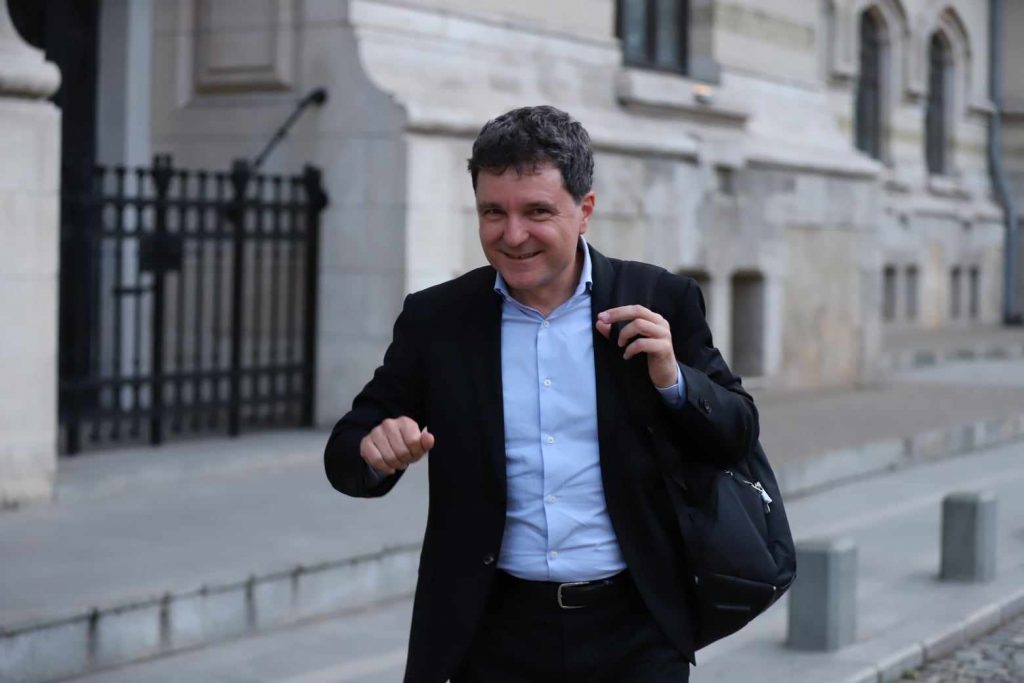 rezultate exit poll primaria capitalei nicusor dan
