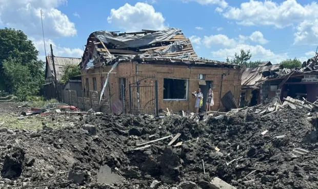 Război în Ucraina, ziua 852 | Atac rusesc cu rachete balistice asupra orașului Pokrovsk. Zelenski l-a demis pe pe comandantul forţelor comune ale armatei