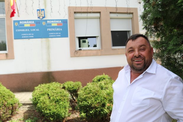 Primarul din Secaș, Timiș, care a candidat de unul singur, așteaptă să i se desființeze comuna de 327 de locuitori: „Ceva trebuie să se întâmple, pentru că nu poate să rămână tot așa”