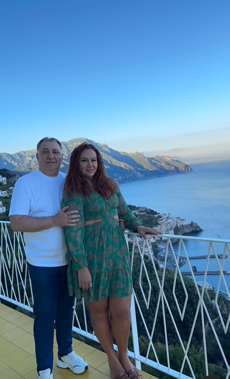 Dovada că Vali Vijelie a fost iertat de soție după ce a fost surprins alături de altă femeie. Cum a împăcat-o pe Carmen Rusu 5 vali vijelie sotie carmen rusu 4