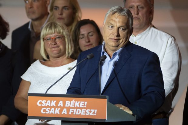 Ungaria: Partidul lui Viktor Orban, în fața celui mai slab rezultat din ultimele decenii. Un fost funcționar public i-a dat planurile peste cap