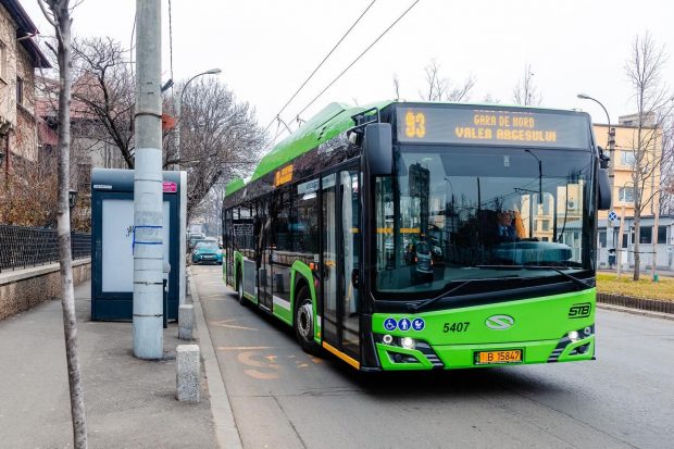 STB va scoate pe traseu, în perioada codului roșu de caniculă, mijloace de transport cu sisteme de climatizare