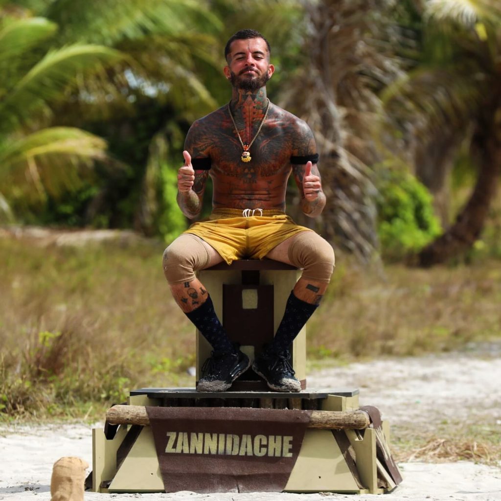 Zanni dezvăluie talentul său artistic și povestește despre familia sa în premieră 4 445412919184378620820422598897366970863339359n
