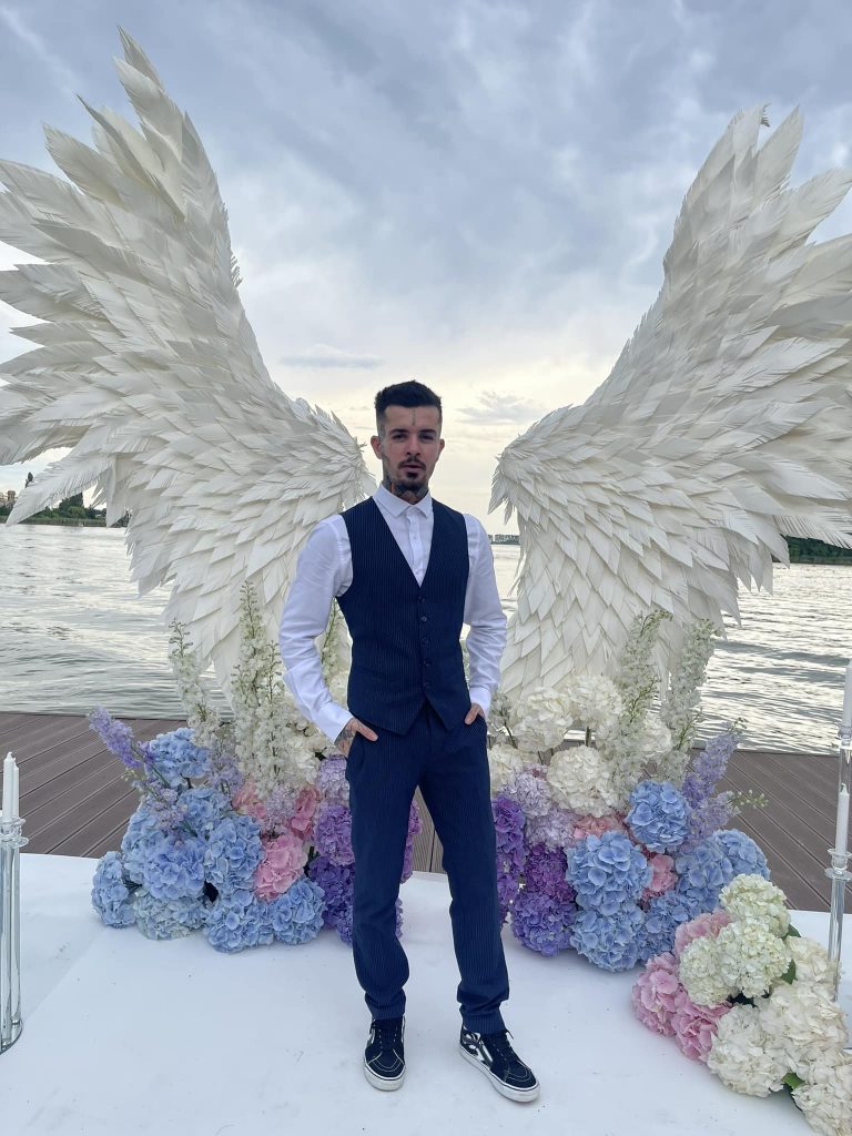 Zanni dezvăluie talentul său artistic și povestește despre familia sa în premieră 5 44799672124263644308992037082845941113702328n