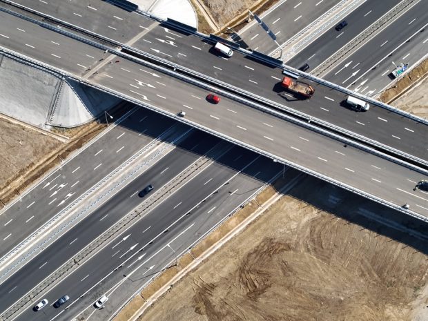 Săptămâna viitoare se deschide circulația pe încă 10 km din A0 Sud: „Vor merge pe autostradă direct până la Constanţa”