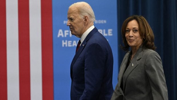 Donații-record de zeci de milioane de dolari pentru campania Kamalei Harris, imediat după anunțul retragerii lui Joe Biden