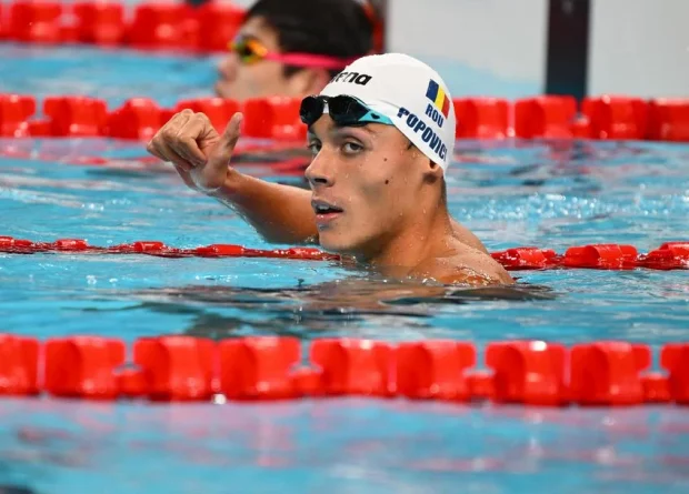 David Popovici s-a calificat cu cel mai bun timp în semifinala de la 200 de metri. Ora la care va înota din nou