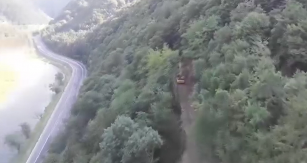 Lucrările de defrişare pe Valea Oltului au depăşit 23% din suprafaţa de pădure aflată în zona critică, anunță CNAIR