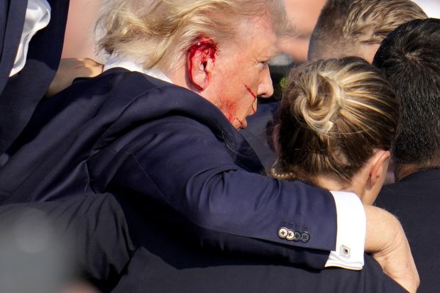Foștii președinți ai SUA condamnă tentativa de asasinare a lui Donald Trump: „Nu există loc pentru violență în America”