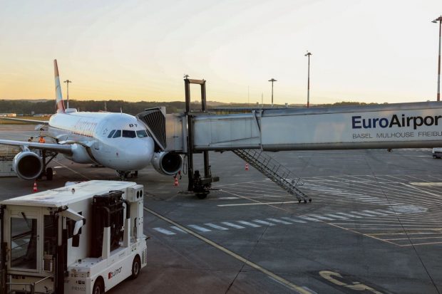 Aeroportul Basel-Mulhouse, din estul Franței, a fost evacuat din „motive de securitate”