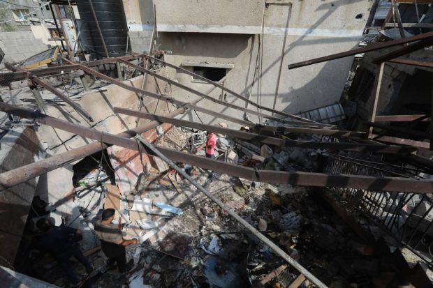 Israelul lansează noi lovituri în Gaza după atacul cu zeci de victime de la sfârșitul săptămânii trecute