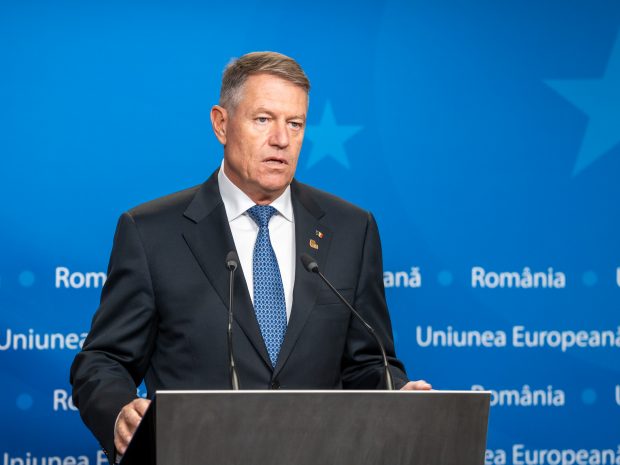 Elena Lasconi, despre Klaus Iohannis: S-a îndepărtat de români. Concediile, lipsa de comunicare nu i-au făcut bine