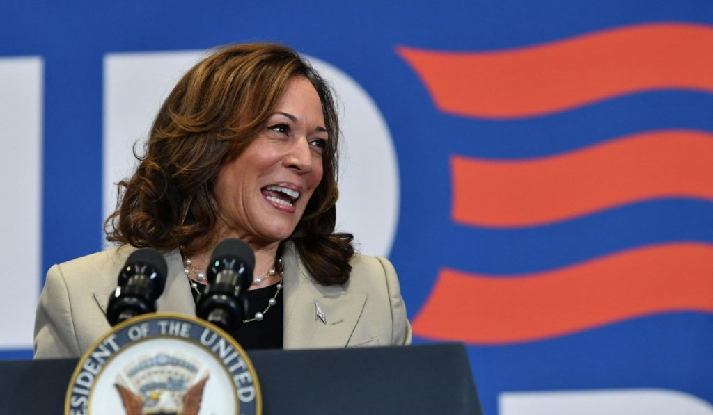 Cine este Kamala Harris, propunerea lui Joe Biden pentru Casa Albă. A scris istorie în 2021, când a devenit prima vicepreședintă a SUA 1 kamala harris 1