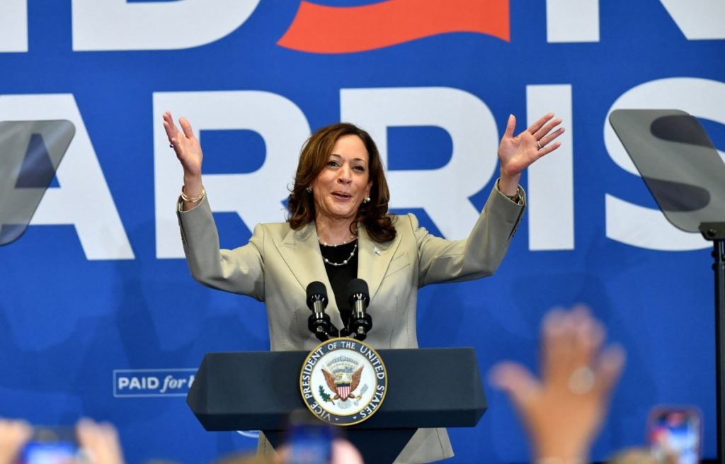 Cine este Kamala Harris, propunerea lui Joe Biden pentru Casa Albă. A scris istorie în 2021, când a devenit prima vicepreședintă a SUA 5 kamala harris 2