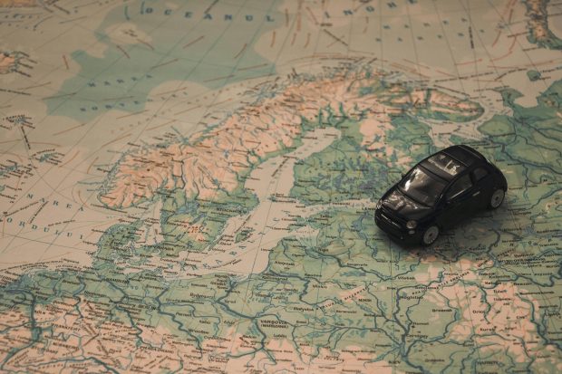 Nu ţi-ai făcut planuri de vacanţă, dar vrei totuşi să pleci undeva? Iată câteva soluţii de ultim moment