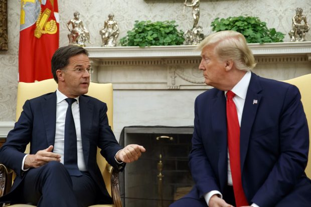 Mark Rutte, următorul lider al NATO, ştie cum să se descurce cu Donald Trump, dar va fi el capabil să îl ţină în frâu? – se întreabă CNN